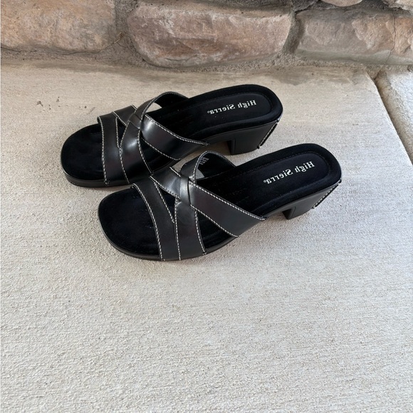 High Sierra || black leather square toe Janice sandals - Picture 1 of 4